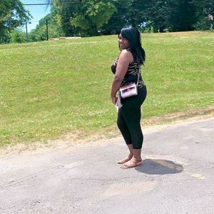 Meet your Posher, Simone